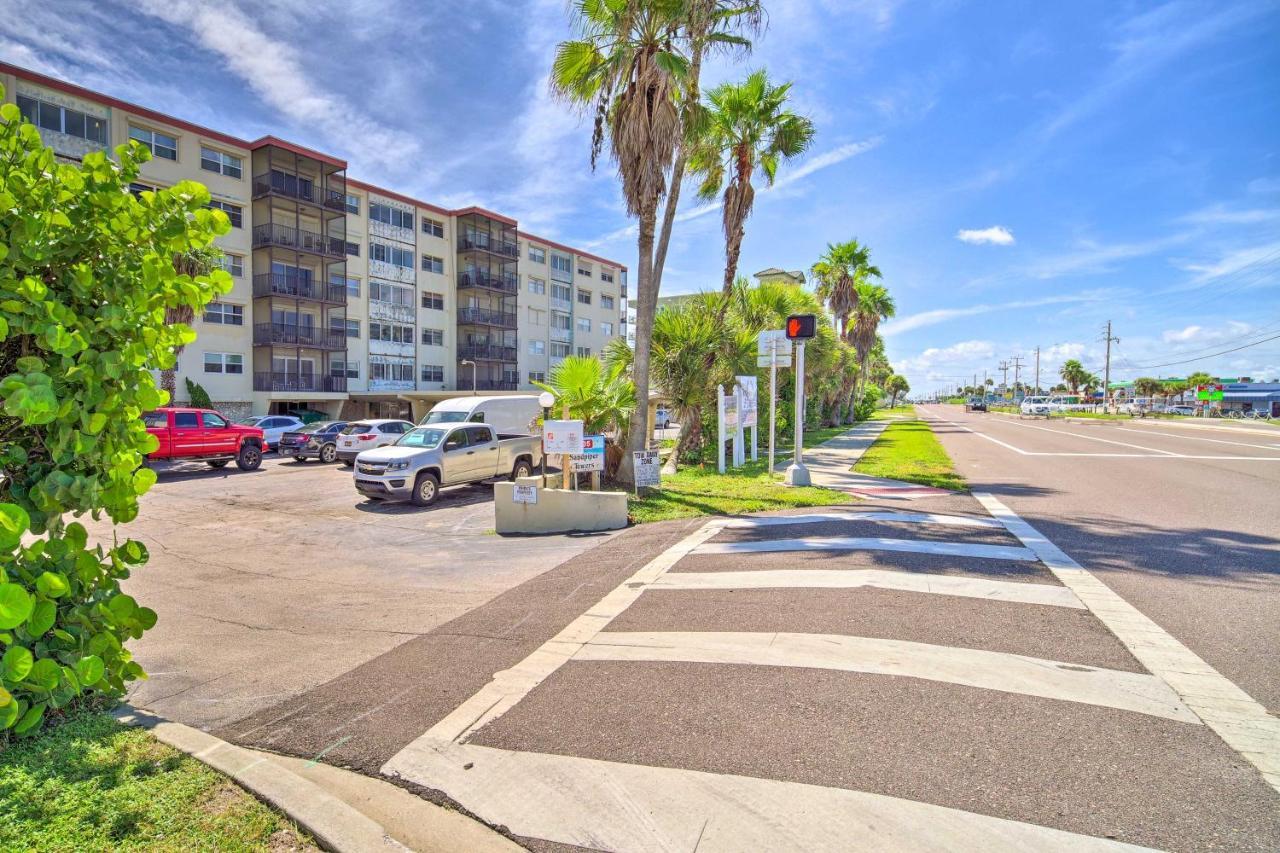 Pet-Friendly Satellite Beach Condo With Balcony! Bagian luar foto